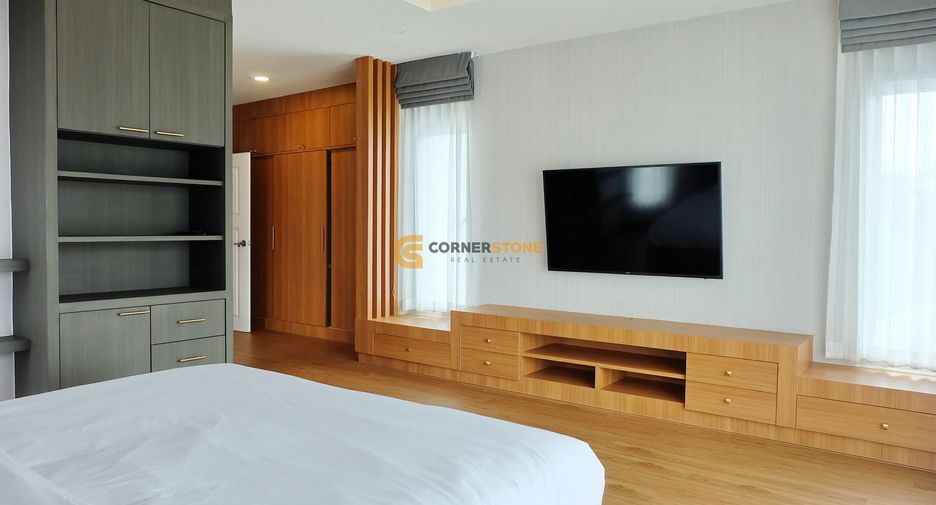 For rent 4 bedrooms house in Bang Lamung, Chonburi