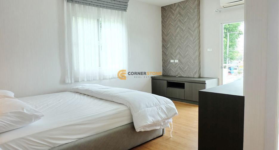 For rent 4 bedrooms house in Bang Lamung, Chonburi