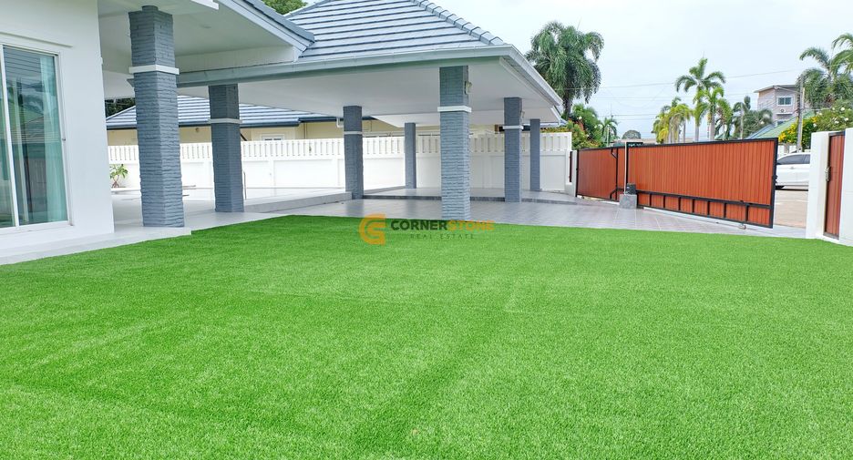 For rent 4 bedrooms house in Bang Lamung, Chonburi