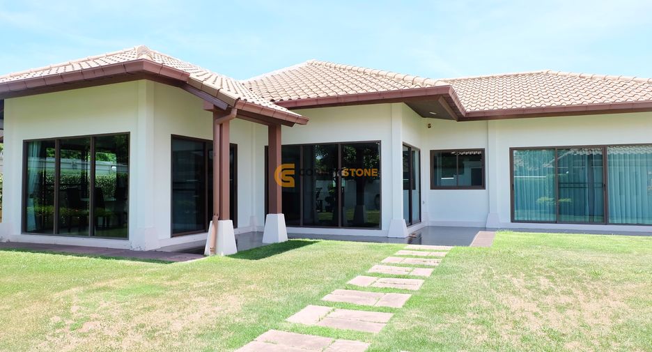 For rent 3 bedrooms house in Bang Lamung, Chonburi