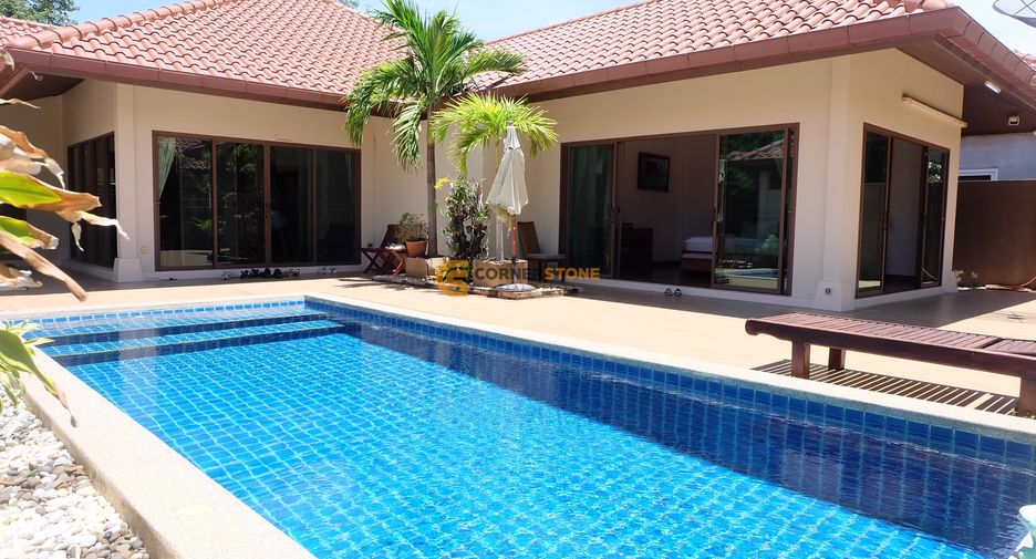 For rent 3 bedrooms house in Huay Yai, Pattaya