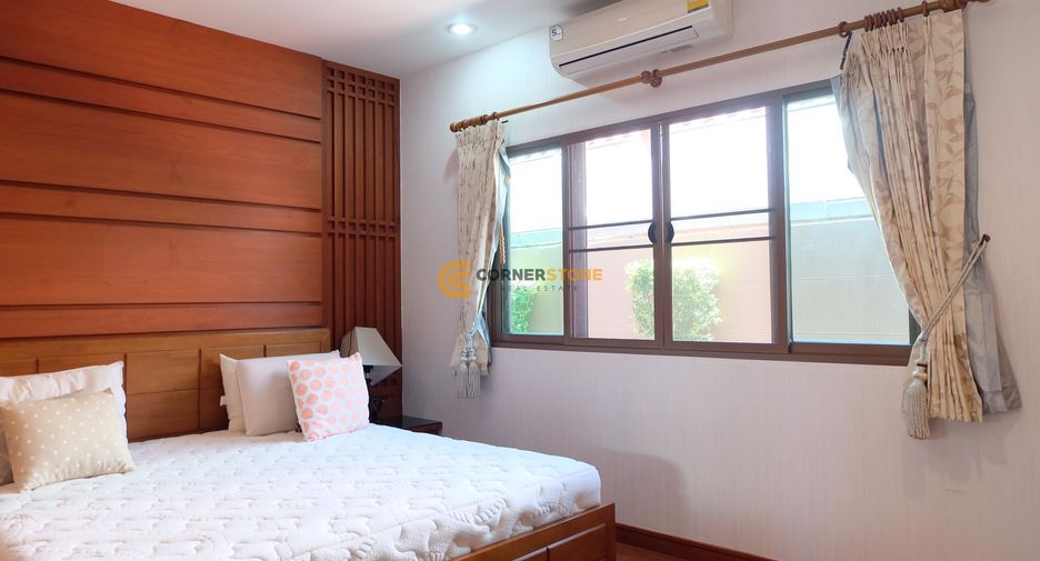 For rent 3 bedrooms house in Huay Yai, Pattaya