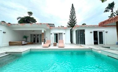 For rent 5 bedrooms villa in Bang Lamung, Chonburi