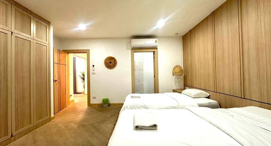 For rent 5 bedrooms villa in Bang Lamung, Chonburi