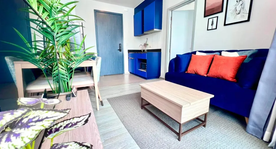For rent 1 bed condo in Watthana, Bangkok