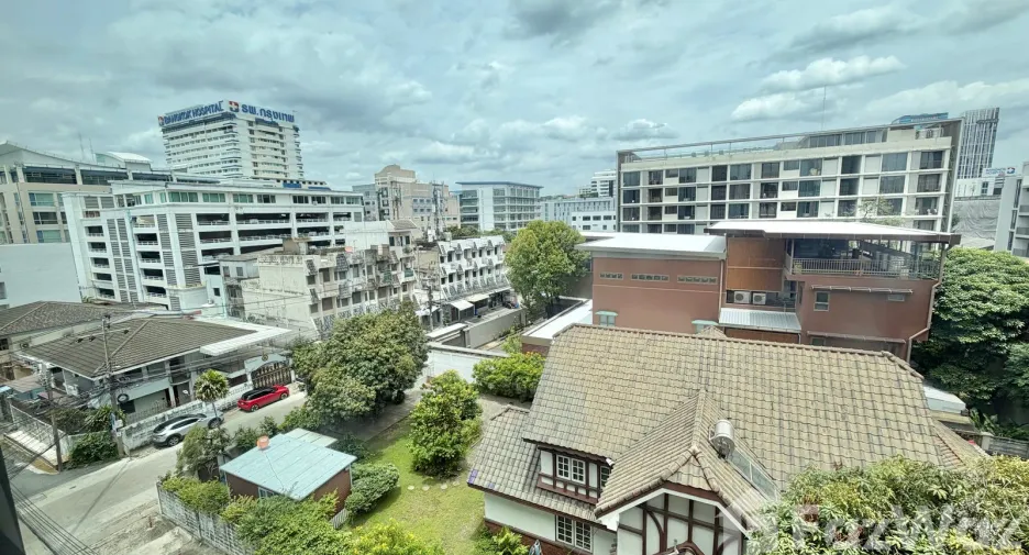 出租 1 卧室 公寓 在 Huai Khwang, 曼谷