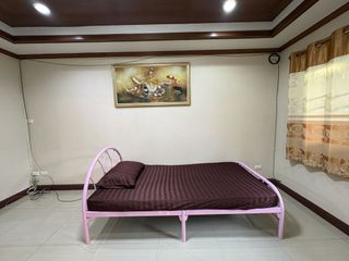 For rent 5 bedrooms house in Mueang Chiang Mai, Chiang Mai