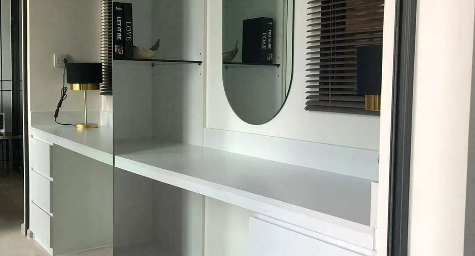 Wohnung zum Kauf und zur Miete mit 1 Zimmer in Pathum Wan, Bangkok