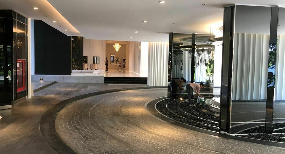 Wohnung zum Kauf und zur Miete mit 1 Zimmer in Pathum Wan, Bangkok