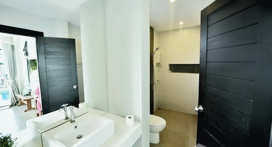 For rent 3 bedrooms villa in Hua Hin, Prachuap Khiri Khan