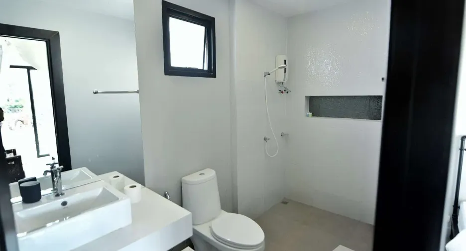 For rent 3 bedrooms villa in Hua Hin, Prachuap Khiri Khan
