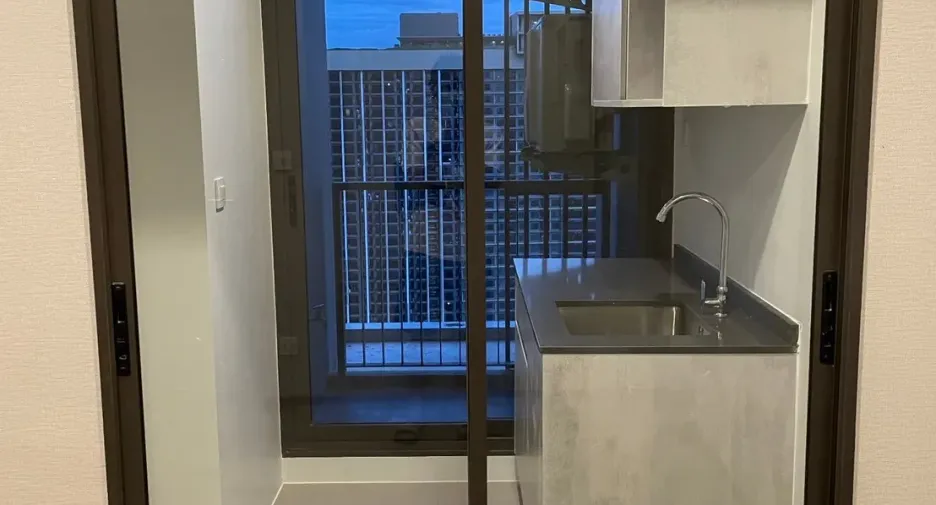 Wohnung zum Kauf mit 1 Zimmer in Mueang Nonthaburi, Nonthaburi