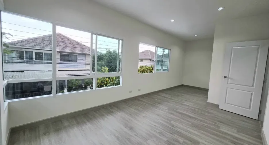 For sale 4 bedrooms house in Bang Yai, Nonthaburi