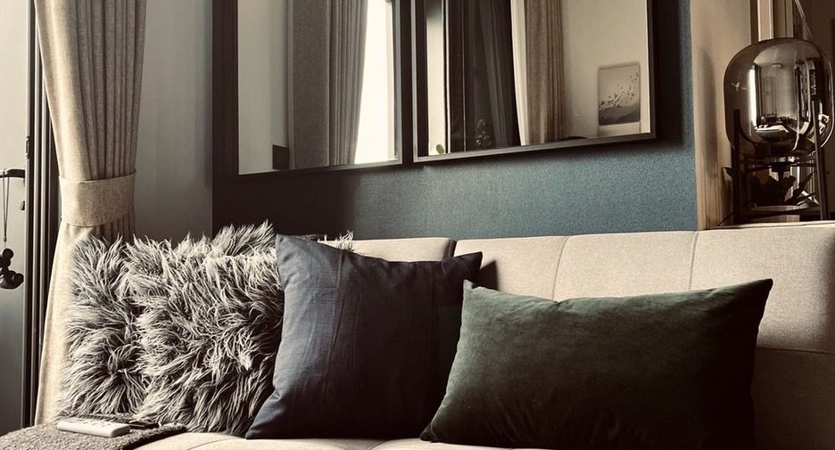 For sale and for rent 2 bedrooms condo in Huai Khwang, Bangkok