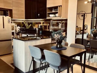 For sale and for rent 2 bedrooms condo in Huai Khwang, Bangkok