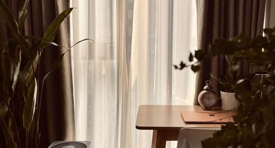For sale and for rent 2 bedrooms condo in Huai Khwang, Bangkok