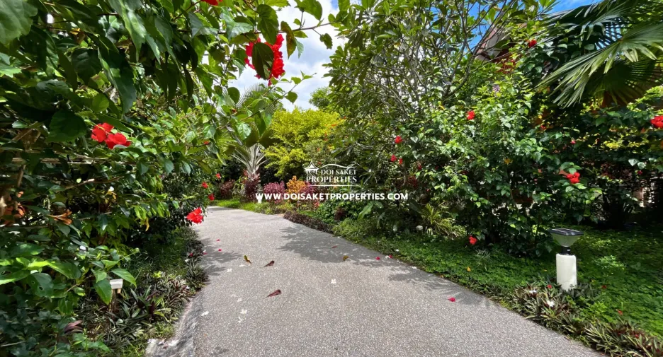For rent 2 bedrooms villa in Doi Saket, Chiang Mai