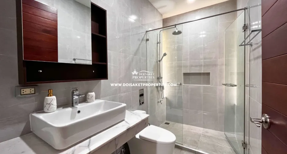 For rent 2 bedrooms villa in Doi Saket, Chiang Mai