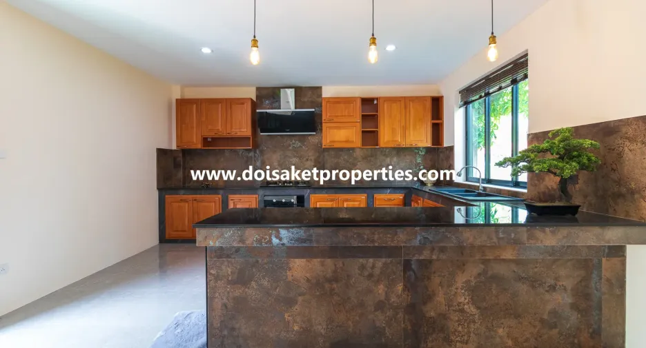 For rent and for sale 4 bedrooms house in Doi Saket, Chiang Mai