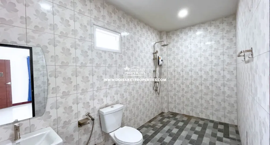 For sale 2 ベッドルーム house in Doi Saket, Chiang Mai