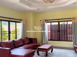 For rent 4 bedrooms house in Doi Saket, Chiang Mai