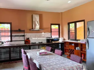 For rent 4 bedrooms house in Doi Saket, Chiang Mai