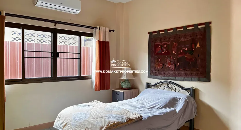 For rent 4 bedrooms house in Doi Saket, Chiang Mai