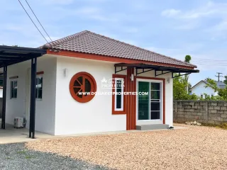 For rent and for sale 2 bedrooms house in Doi Saket, Chiang Mai