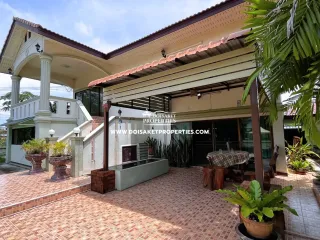 Haus zum Kauf mit 4 Zimmer in Doi Saket, Chiang Mai