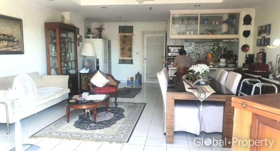 For sale 1 bed condo in Jomtien, Pattaya