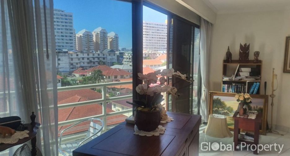 For sale 1 bed condo in Jomtien, Pattaya