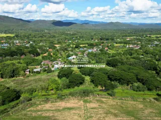 À vendre terrain à Doi Saket, Chiang Mai