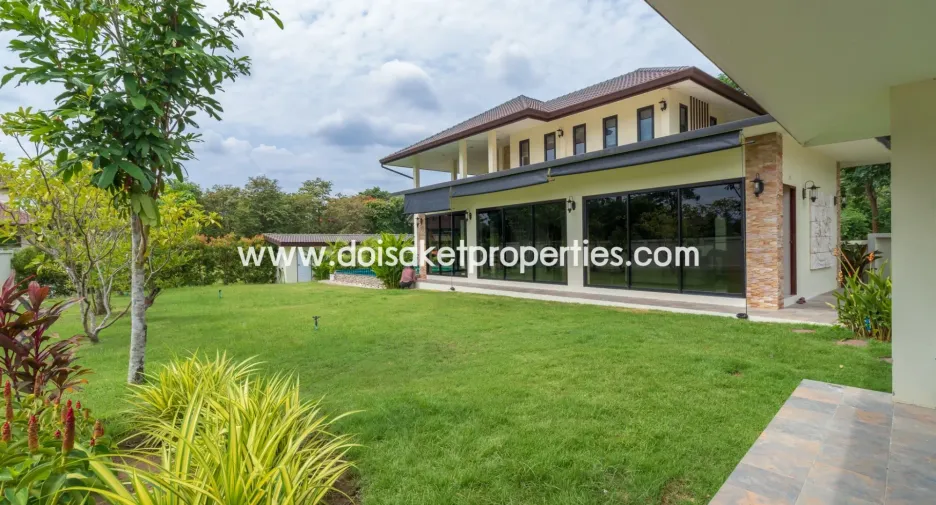 For rent 3 bedrooms house in Doi Saket, Chiang Mai