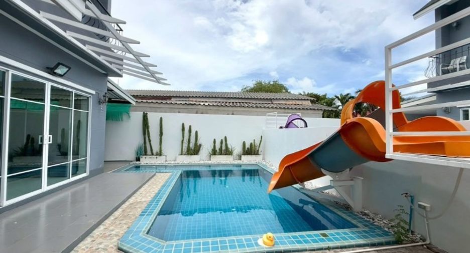 For sale 3 bedrooms house in Bang Lamung, Chonburi