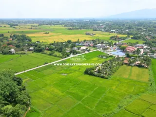 Terreno en venta en Doi Saket, Chiang Mai
