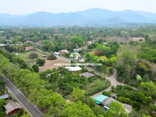 À vendre terrain à Doi Saket, Chiang Mai