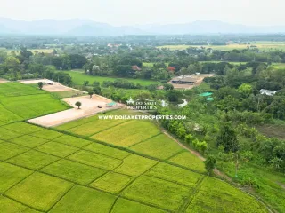 Terreno en venta en Doi Saket, Chiang Mai