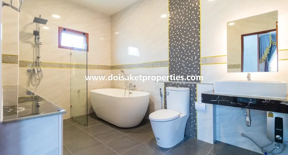 Haus zum Kauf mit 4 Zimmer in Doi Saket, Chiang Mai