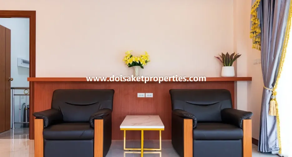 Haus zum Kauf mit 4 Zimmer in Doi Saket, Chiang Mai