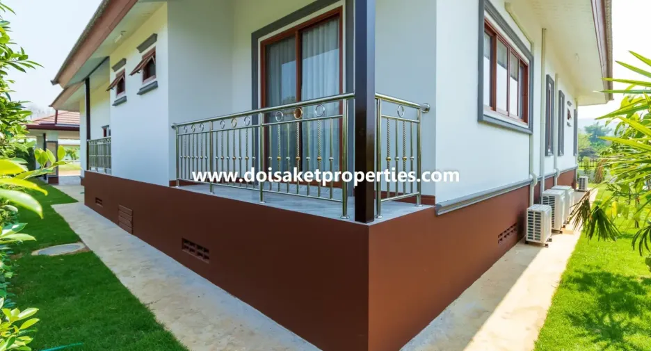 Haus zum Kauf mit 4 Zimmer in Doi Saket, Chiang Mai