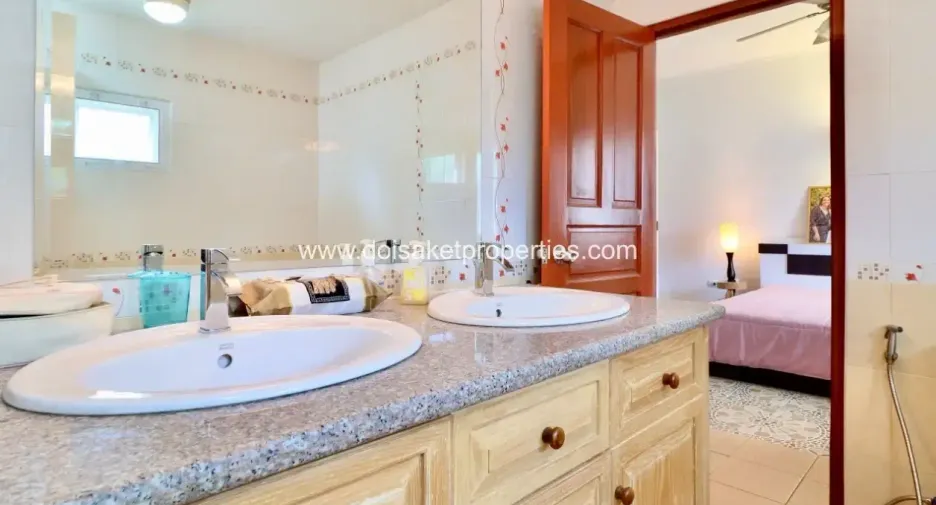 For sale 2 bedrooms house in Doi Saket, Chiang Mai