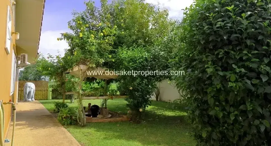 For sale 2 bedrooms house in Doi Saket, Chiang Mai