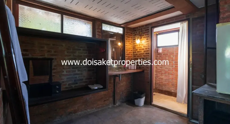 For rent 2 bedrooms house in Doi Saket, Chiang Mai
