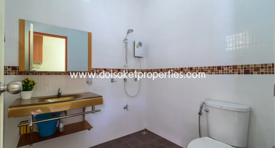 For rent and for sale 2 bedrooms house in Doi Saket, Chiang Mai