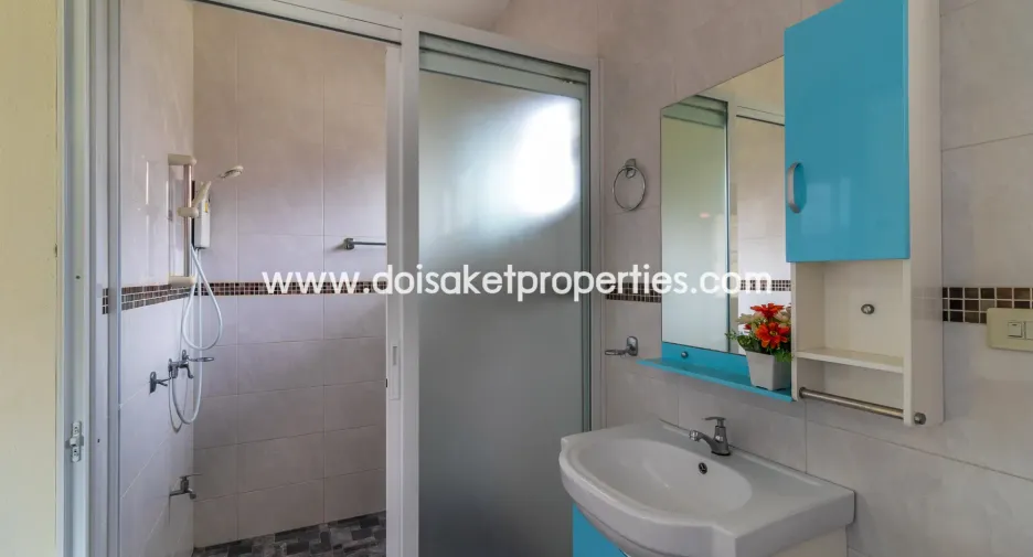 For rent and for sale 2 bedrooms house in Doi Saket, Chiang Mai