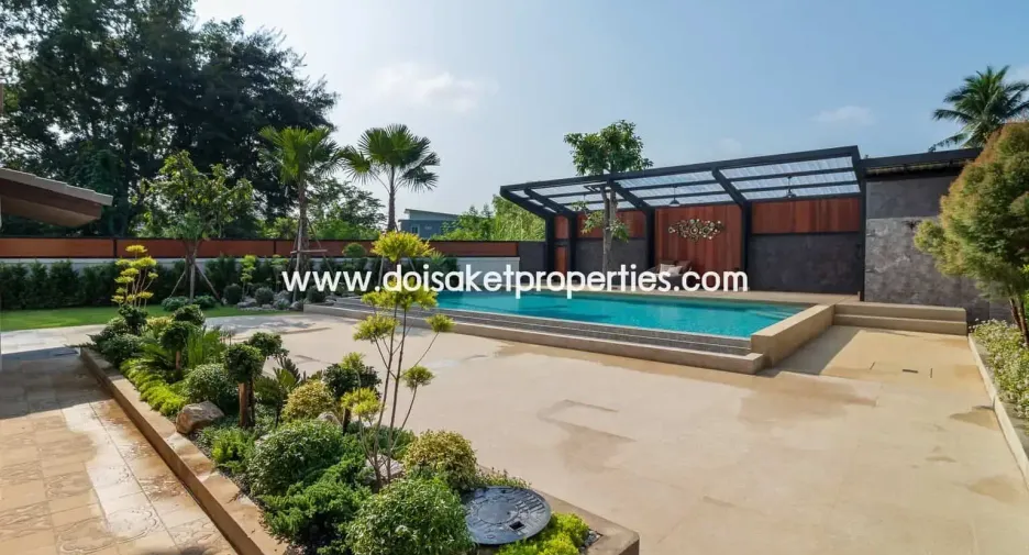 For rent and for sale 4 bedrooms house in San Sai, Chiang Mai
