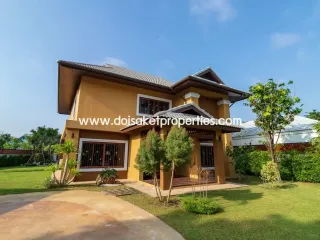 For rent and for sale 4 bedrooms house in San Sai, Chiang Mai
