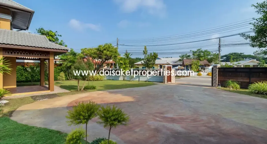 For rent and for sale 4 bedrooms house in San Sai, Chiang Mai
