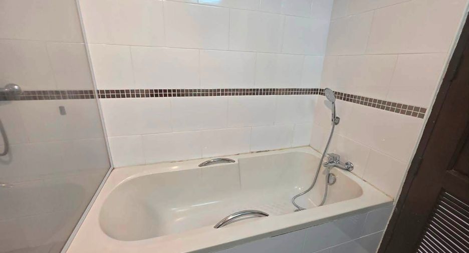 À vendre 1 chambre condo à Bang Lamung, Chonburi