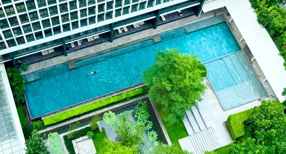À louer 2 chambres condo à Pathum Wan, Bangkok